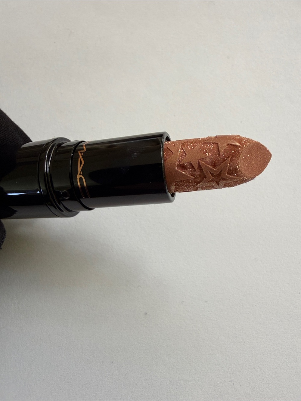 MAC Gold Star 'Kiss of Stars' Lipstick - NWOT
